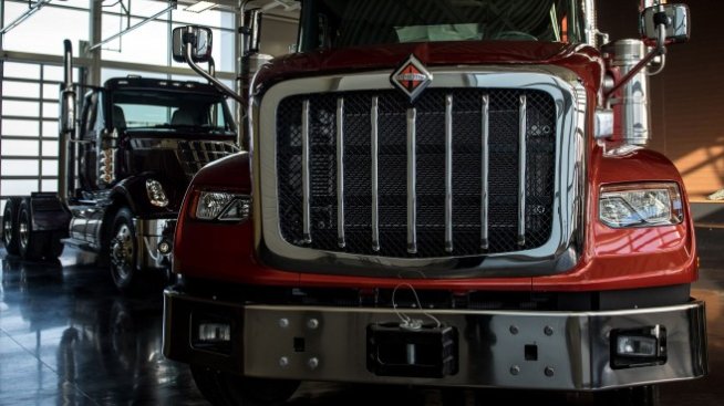 Volkswagen планира да възобнови преговорите за придобиване на Navistar