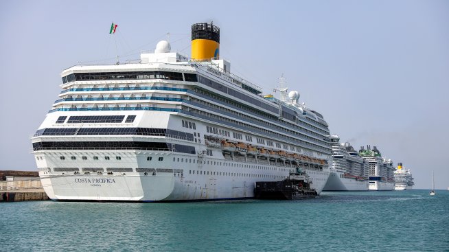 Прогнозата на Carnival подсказва, че търсенето на круизи ще се запази и през 2025 г.