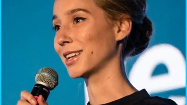 „Предприемачи на бъдещето“: Да си направиш дрехи от рециклирани материали