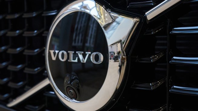 Volvo стартира мащабна програма за свиване на разходите за близо 2 млрд. долара