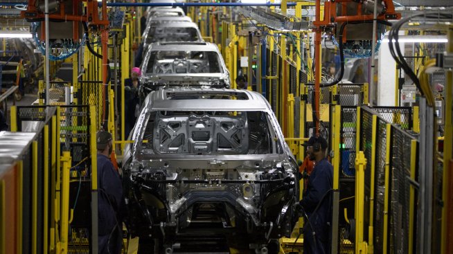 Автомобилната индустрия понася щети за 12 млрд. долара от търговската война на САЩ