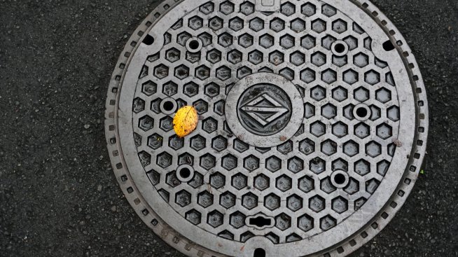 Черна дупка за 80 трлн. долара - пазарът на доларови суапове