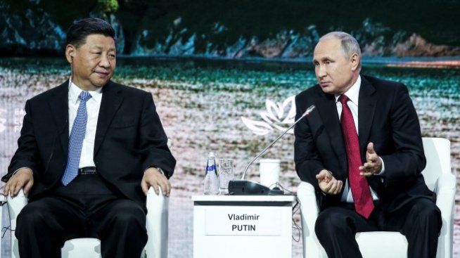 Путин и Си се обединиха в единен фронт срещу протекционизма