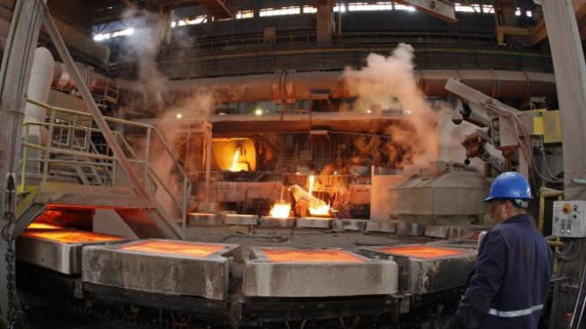 Промишленото производство скача с 3% на годишна база на старта на 2016 г.