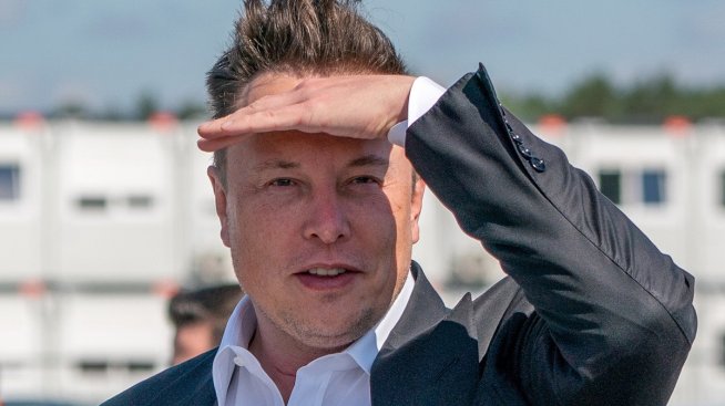 Не харесвате Мъск? Работете за нас! Технологичните фирми влизат в битка за бившите кадри на Twitter