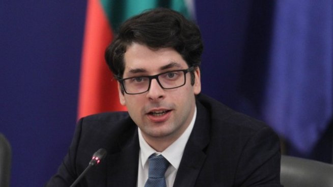 Атанас Пеканов: За момента няма риск от загуба на средства по Плана за възстановяване