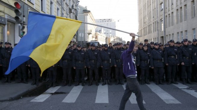 Киев и Москва постигнаха пробив в преговорите за конфликта в Източна Украйна