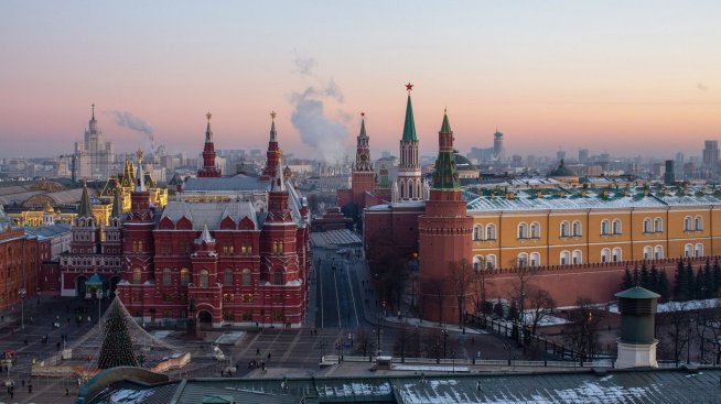Украйна удари масирано по Москва и Крим, руските "фалшиви победи" продължават