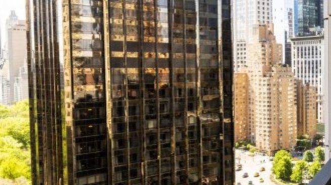 Коронавирусът разтърси луксозните кули в Ню Йорк