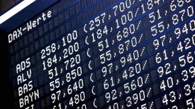 Страховете от нови блокади потопиха европейските борси