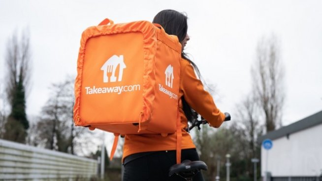 Вестагер подава ръка на шофьорите на Uber и доставчиците на храна