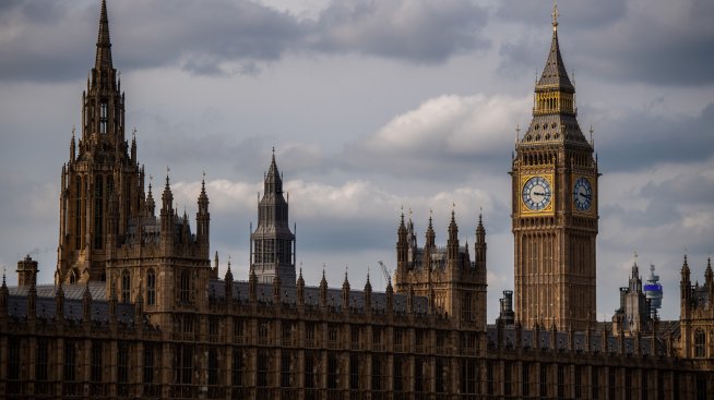 Английската централна банка коригира оценката на загубите от количествени улеснения