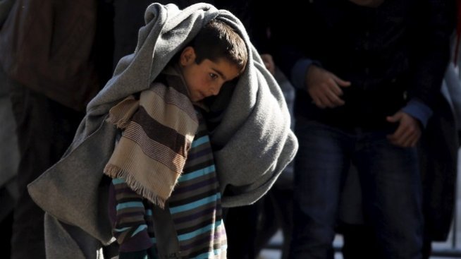 ЕК: България е заявила, че ще прави "няколко кризисни центъра за бежанци"*