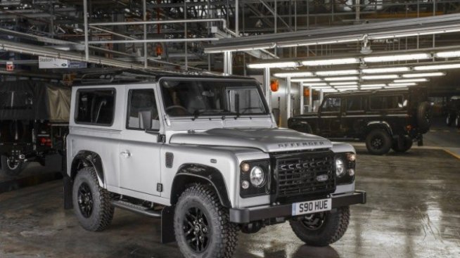 Land Rover Defender вече в 2 млн. екземпляра 