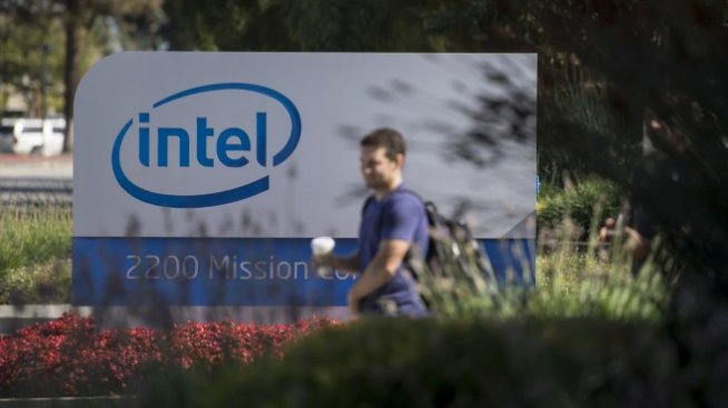 Инвеститор активист кара Intel да прегледа стратегическите опции