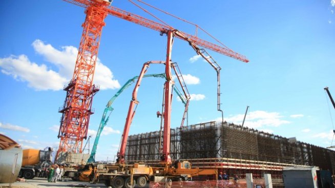 Русия изгражда наземна АЕЦ с малък модулен реактор