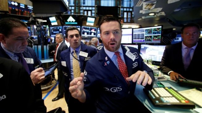 Индексите на Wall Street се повишават след серия корпоративни отчети*