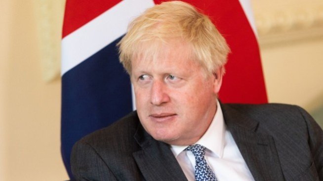 Политолог: Недоверието към Джонсън изостри напрежението на Острова