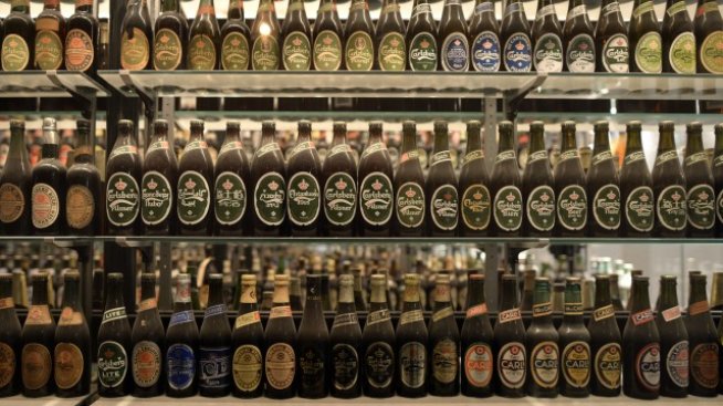 Пивовари искат да обявяват броя на калориите на етикетите на бирата