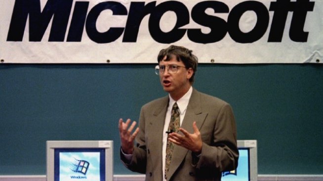 След 40 години Microsoft преоткрива себе си