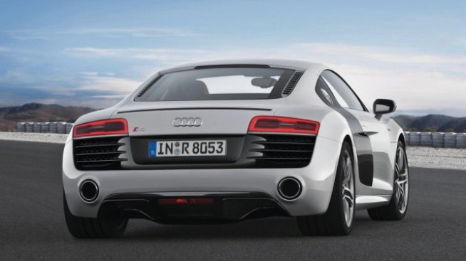 Audi R8 ще получи емблема TDI