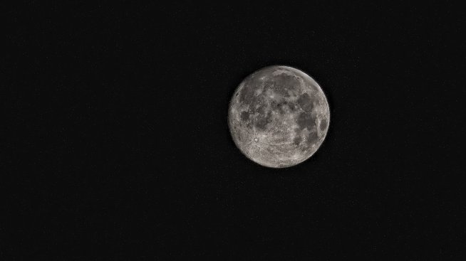 Новата надпревара за Луната – политика, технологии, власт