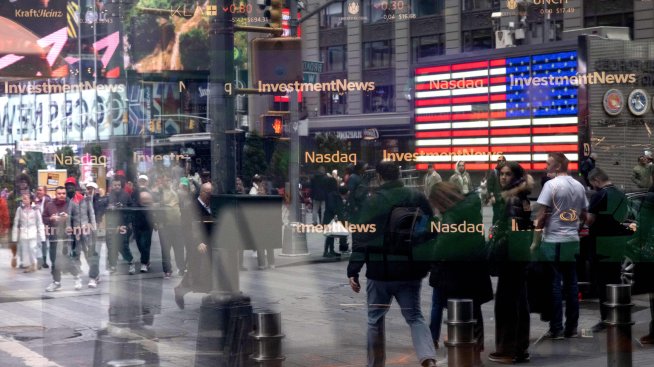 Dow и S&P 500 отбелязаха най-добрия си месец за 2024 г.