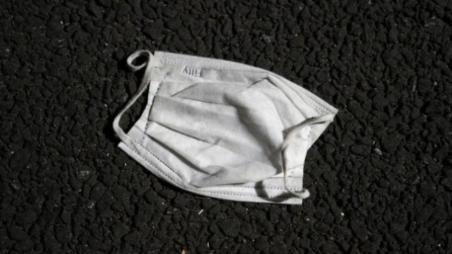 Глобалната търговия губи 320 млрд. долара за тримесечие заради коронавируса