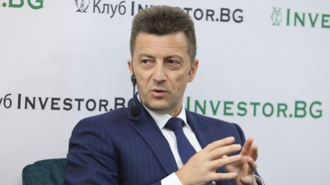 Петър Андронов: Скоро ще има увеличение на таксите за банково обслужване на гише