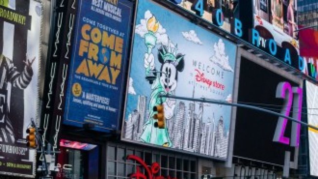 Цената на спасяването на световната икономика: 834 млн. долара на час