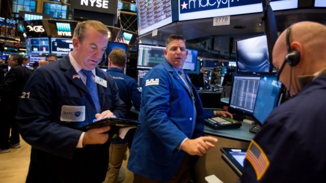 Wall Street се възстановява от страховете около затягането на политиката на Фед*