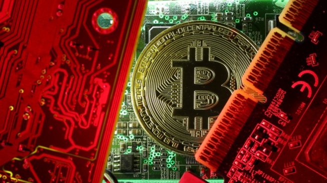 Залог за 1 млн. долара за цена на биткойна от 50 000 долара до 1 година