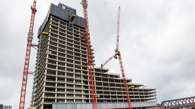 Гигантът Signa стана най-видната жертва на срива на имотния пазар в Европа