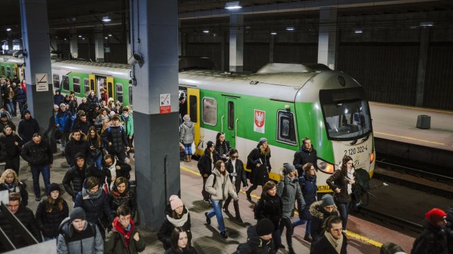 Безработицата в ЕС се сви до историческо дъно през ноември