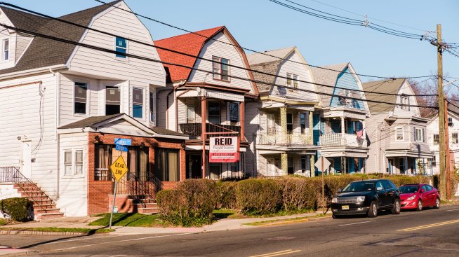 Потребителските настроения в САЩ се влошават заради високите разходи за живот