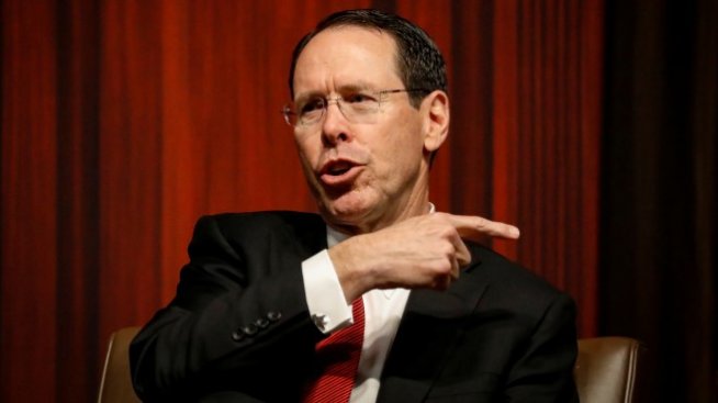 Рандал Стивънсън: Netflix е като Walmart за видео стрийминга