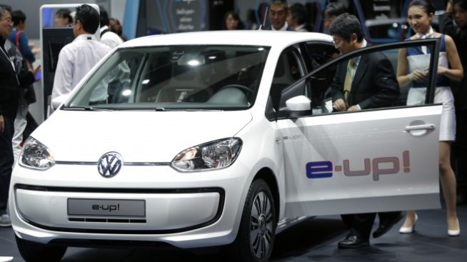 Volkswagen “размрази” поръчките на e-Up след дълга пауза