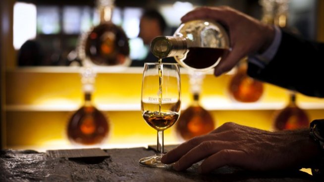 Продажбите на коняк нараснаха с 31% през 2021 г.