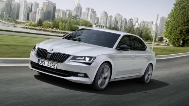 Skoda показа Superb SportLine