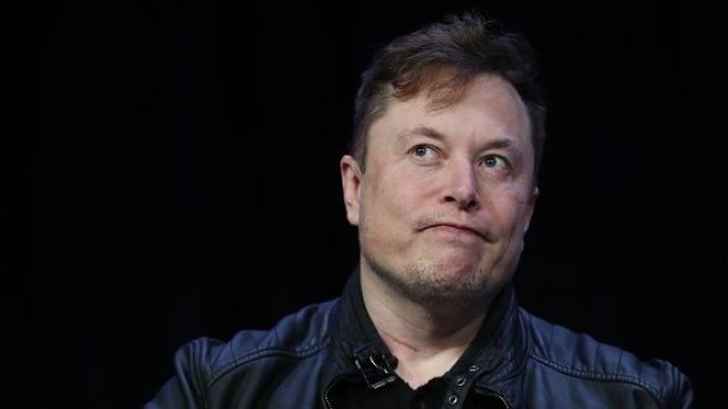 Мъск сигнализира, че Tesla може да намали цените на своите електромобили