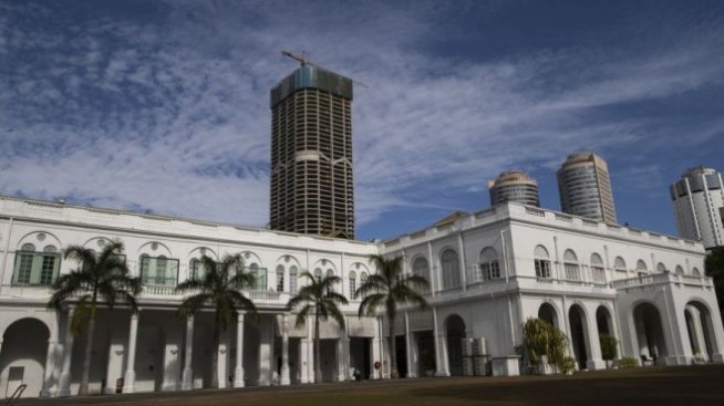 Законодателите в Шри Ланка започнаха процедура по избор на нов лидер