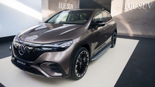 Mercedes пуска в продажба електромобил, който ще се конкурира с Model Y на Tesla