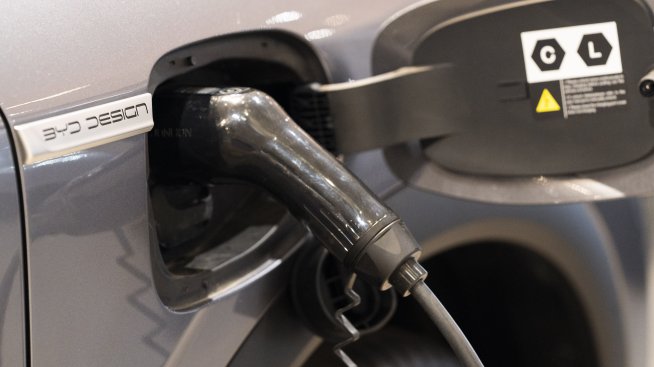 Китайски регулатор: Продажбите на електромобили в Китай ще запазят бързия си растеж