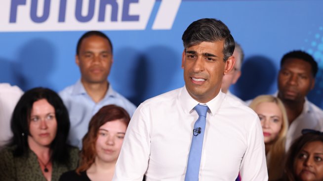 Опасната хазартна игра на Сунак може да приключи неблагоприятно за британския премиер