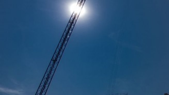 Средната почасова заплата в строителството у нас е най-ниската в Европа