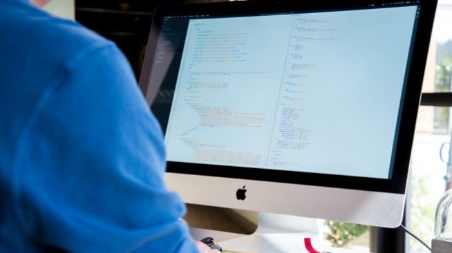 Dev.bg: 63% от кадрите в ИТ сектора у нас очакват след 3 години да работят хибридно