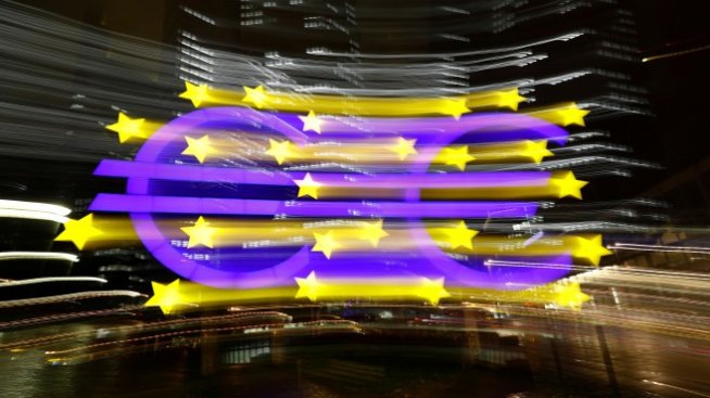 Настроенията на инвеститорите в еврозоната се влошават за първи път от 4 месеца