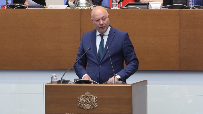 Първият мандат се провали &ndash; парламентът не одобри кабинета &bdquo;Желязков&ldquo;