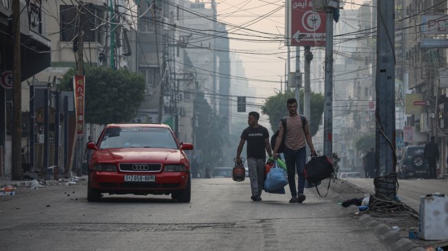 ЕК се отметна от решението си да спре помощта за развитие на палестинците