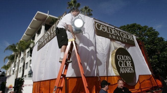 И наградите „Златен глобус“ ще бъдат отложени
